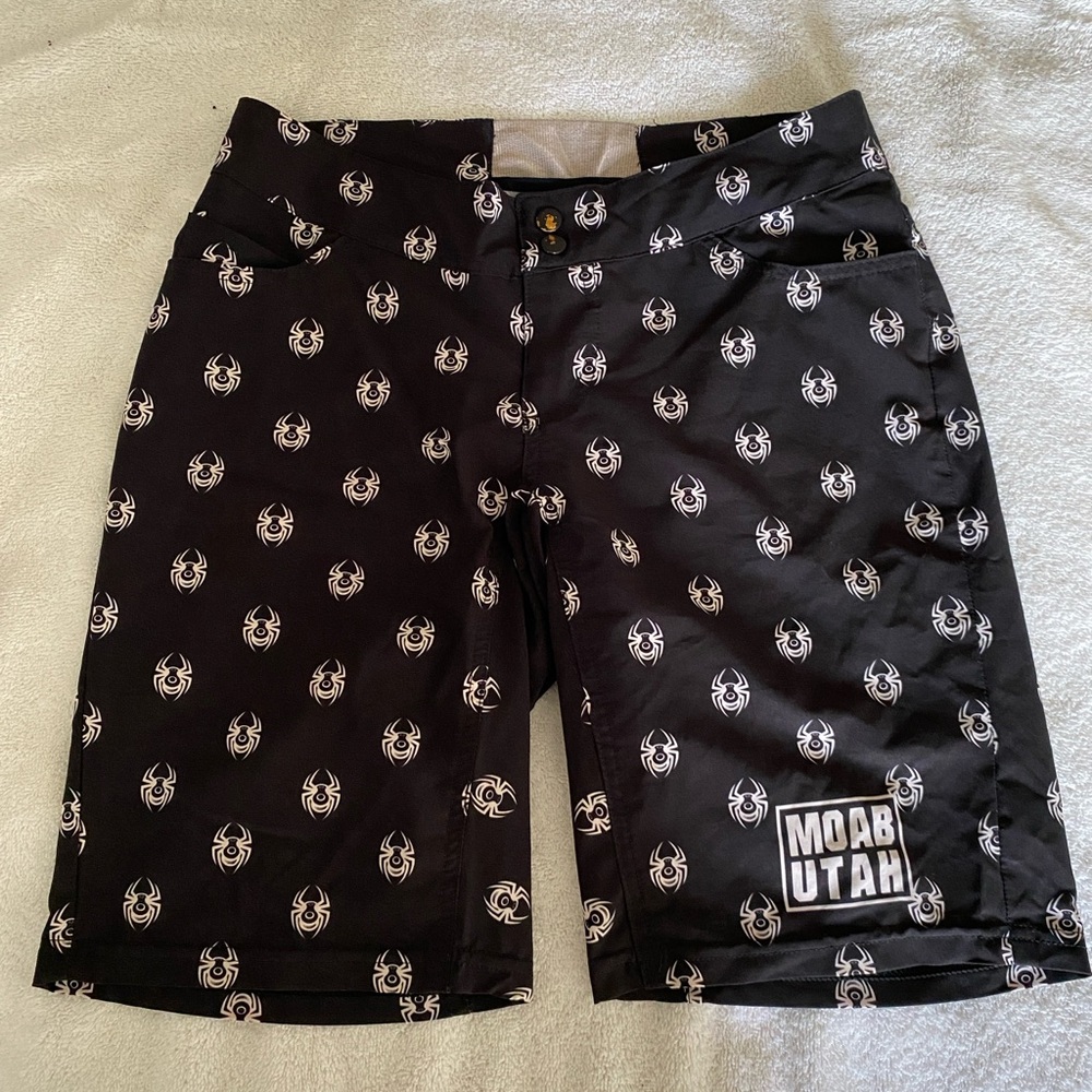 She Beest Mtb Shorts M